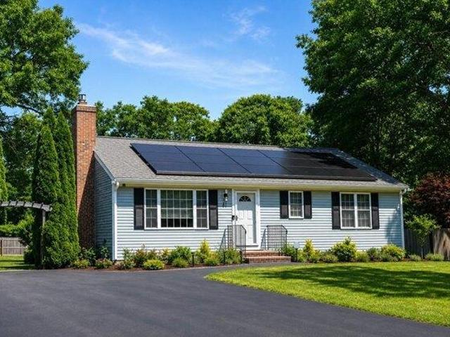 House for sale in Brewster, Massachusetts