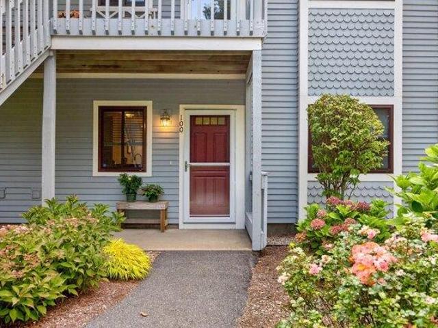 Condo for sale in Howland Village, Brewster