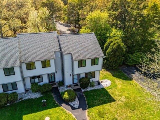 Condo for sale in Brewster