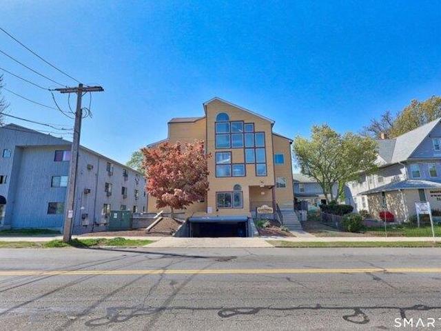 House for sale in Bridgeport, Connecticut