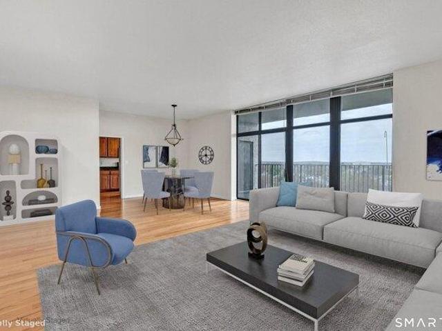 Condo for sale in Bridgeport, Connecticut