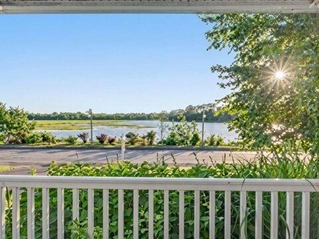 House for sale in Bridgeport, Connecticut