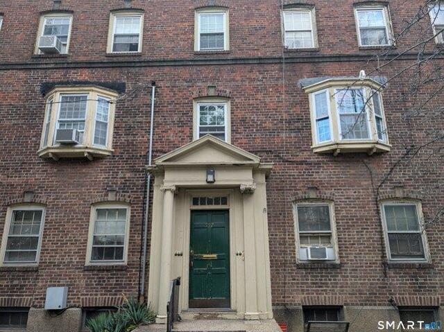 Condo for sale in Bridgeport, Connecticut
