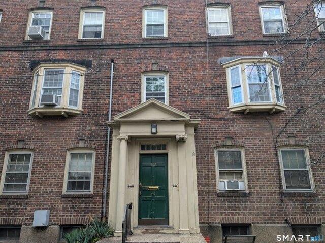 Condo for sale in Gateway Village Historic District, Bridgeport