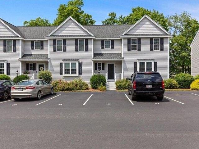 Condo for sale in Bridgewater, Massachusetts