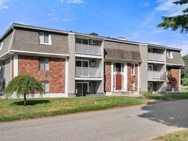 Condo for sale in Bridgewater, Massachusetts