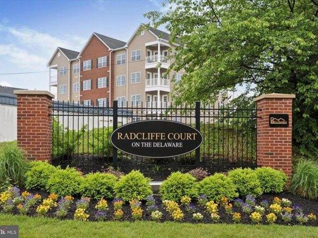 Condo for sale in Bucks, Pennsylvania