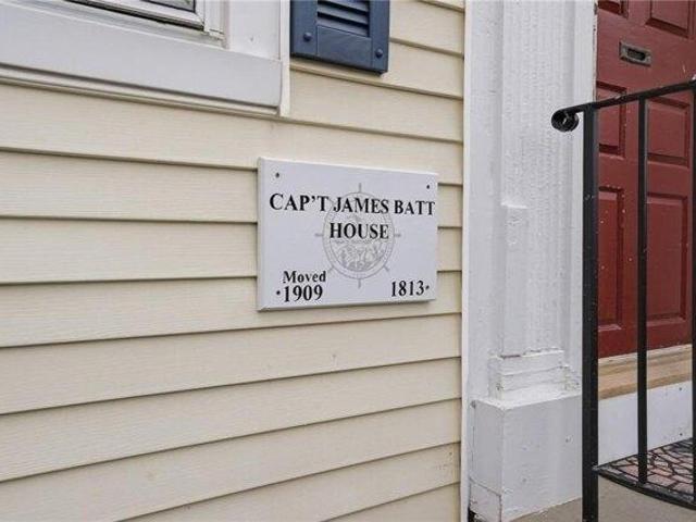 Condo for sale in Bristol, Rhode Island