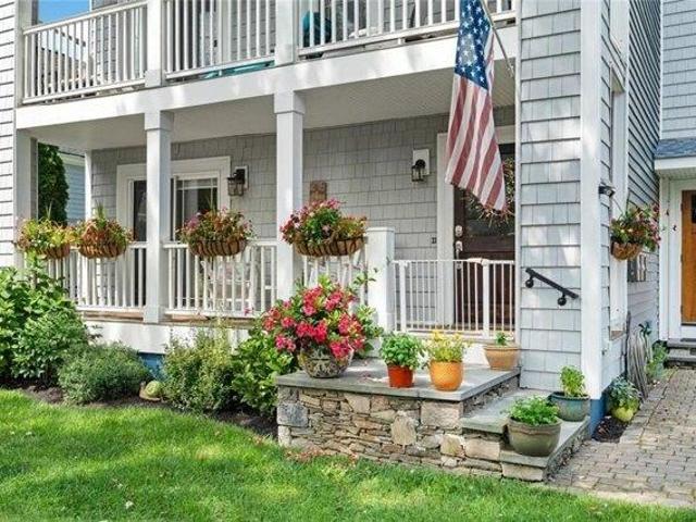 Condo for sale in Bristol, Rhode Island