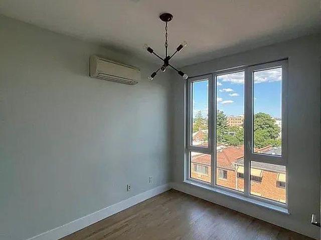 Apartment for rent in The Bronx, Arverne