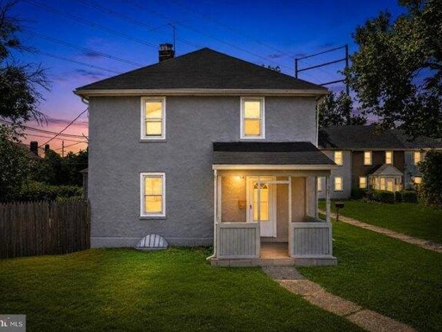 House for sale in Commerce, New Jersey