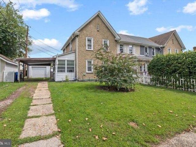 House for sale in Commerce, New Jersey