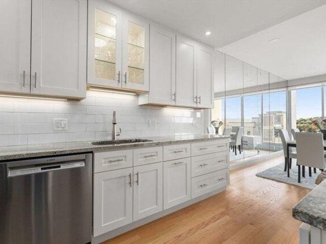 Condo for sale in Brookline