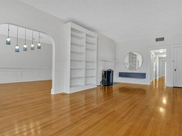 Condo for sale in Brookline