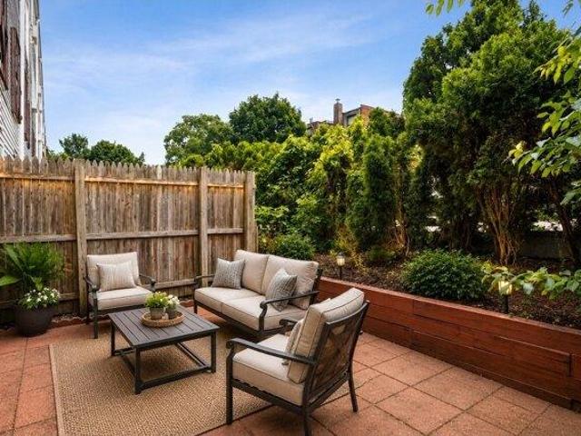 Condo for sale in Arverne, New York