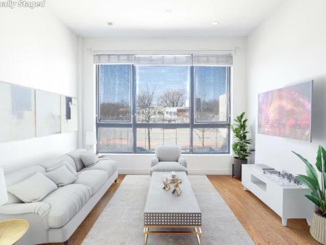 Condo for sale in Arverne, New York