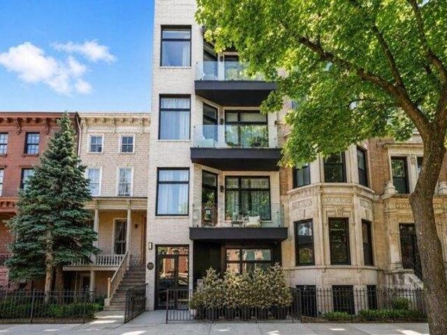 Condo for sale in Arverne, New York