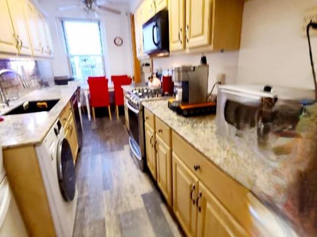 Apartment for sale in Arverne, New York