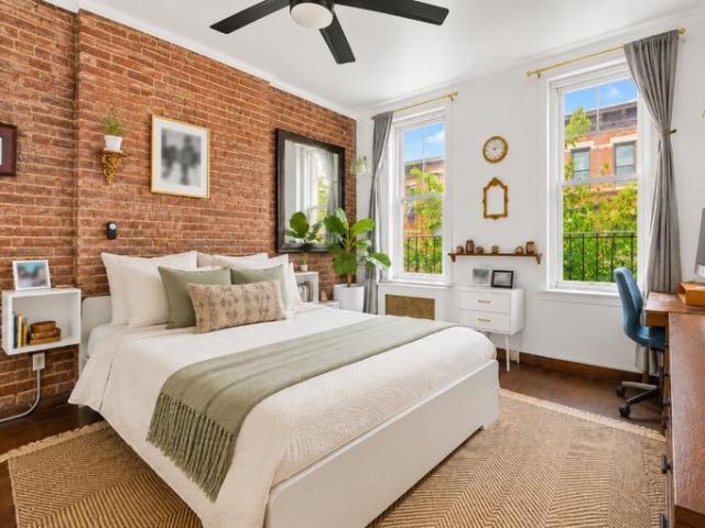 Apartment for sale in Arverne, New York