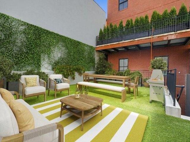 Apartment for sale in Arverne, New York