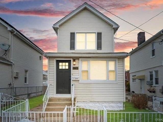 House for sale in Arverne, New York