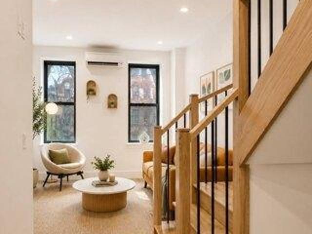Condo for sale in Arverne, New York