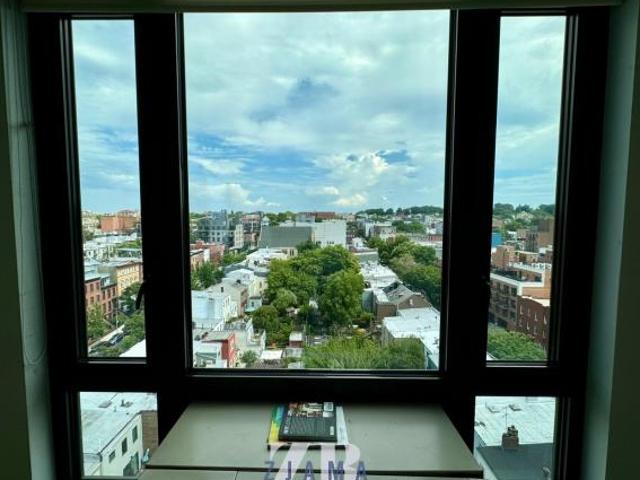 Apartment for rent in Arverne, New York