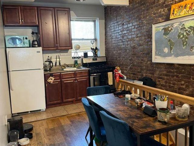 Room for rent in Arverne, New York