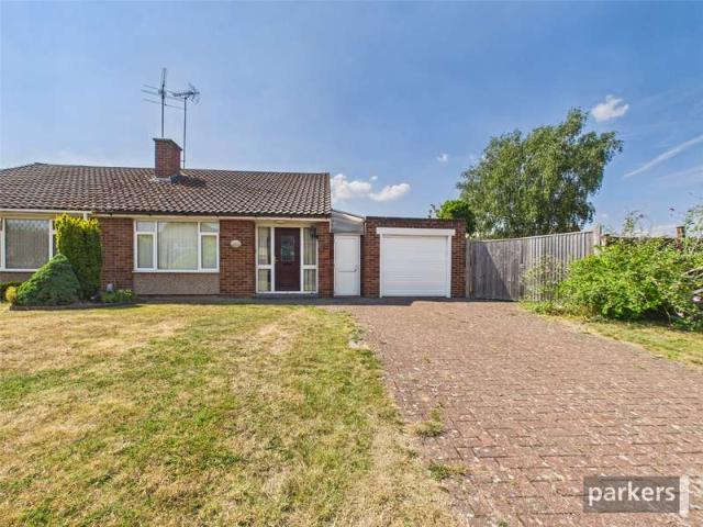 Bungalow for sale in Woodley