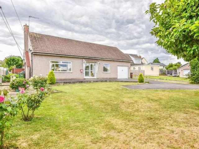 Bungalow for sale in School House, Gloucestershire