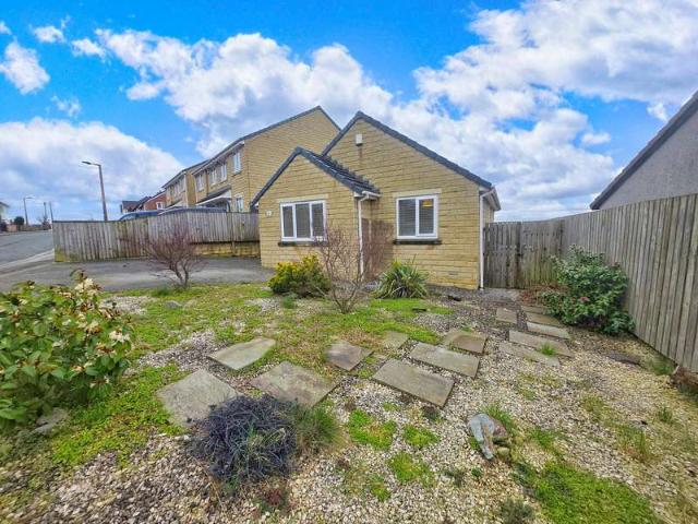 Bungalow for sale in Staincross, South Yorkshire