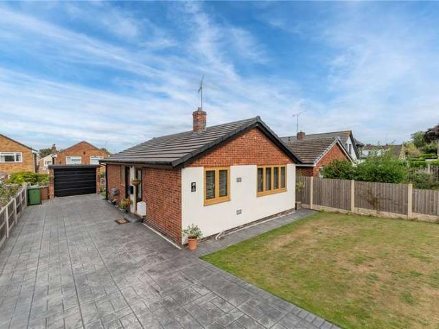 Bungalow for sale in Walton, Sandal