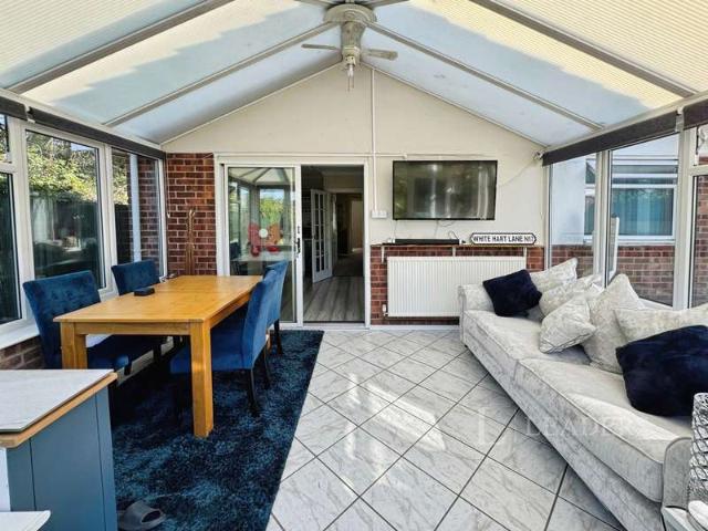 Bungalow for sale in Dale Hill, Essex