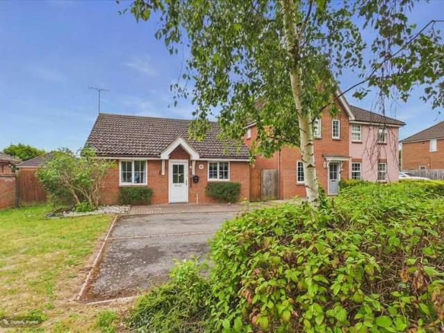 Bungalow for sale in Eastbridge, Suffolk