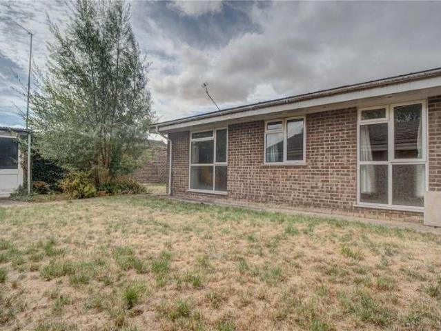 Bungalow for sale in Liden, Swindon
