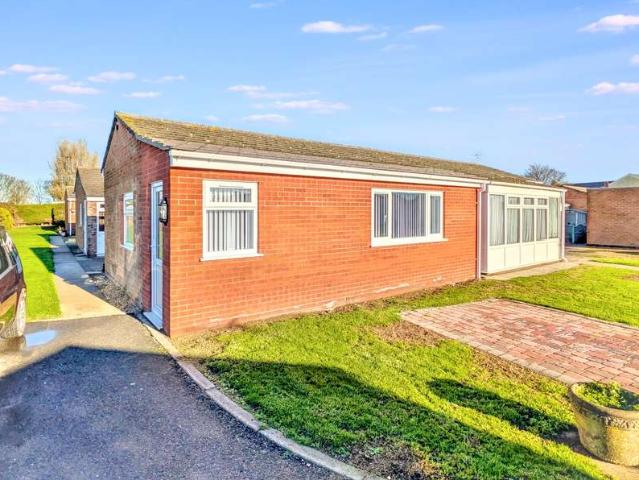 Bungalow for sale in Winthorpe, East Lindsey
