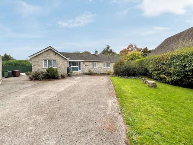 Bungalow for sale in Cannard's Grave, Shepton Mallet
