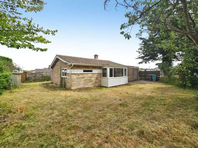 Bungalow for sale in Freshwater, Isle Of Wight