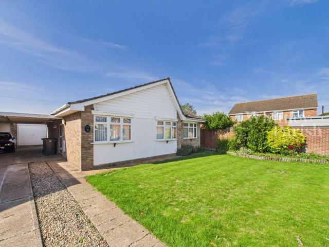 Bungalow for sale in Long Stratton, South Norfolk