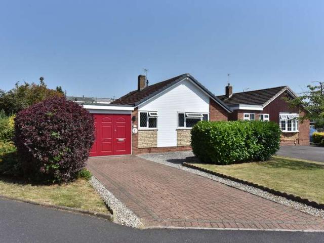 Bungalow for sale in Brierley Hill, Dudley