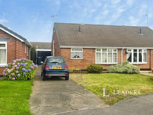 Bungalow for sale in Huthwaite, East Midlands