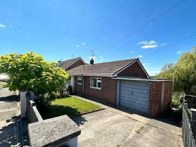 Bungalow for sale in Denecroft, Bromsberrow Heath