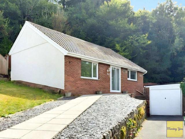 Bungalow for sale in Cimla, Neath