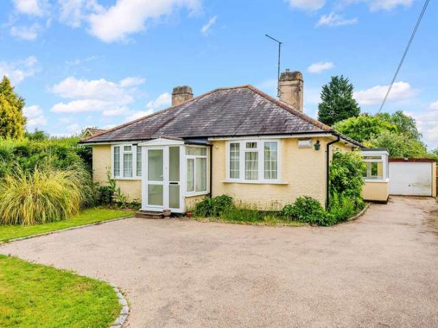 Bungalow for sale in Crowhurst, Hillview