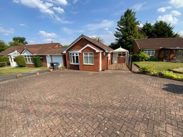 Bungalow for sale in Woodgate, West Midlands
