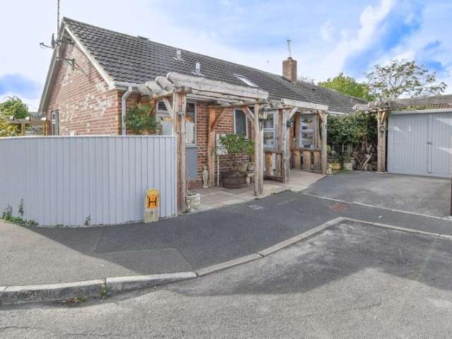 Bungalow for sale in Battleborough, Brent Knoll