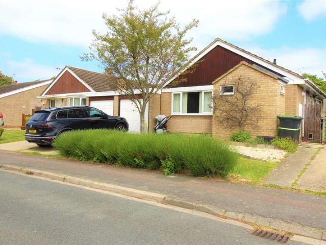 Bungalow for rent in Deer Park, Black Bourton
