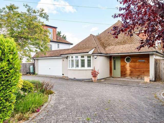 Bungalow for sale in Stoke D'Abernon, Blackhills