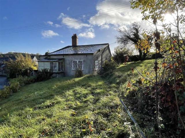 Bungalow for sale in Floodgates