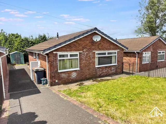 Bungalow for sale in Tir-y-berth, Wales